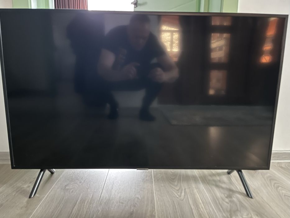 Vand tv Samsung UE43NU7122K