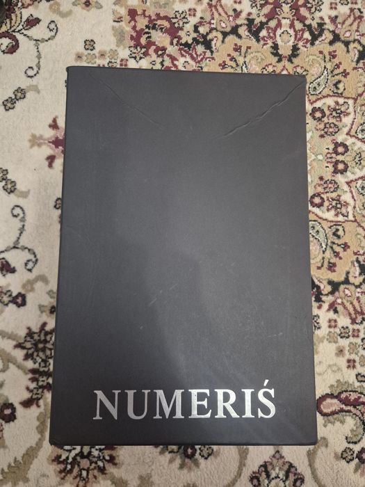 Numeris кроссовки