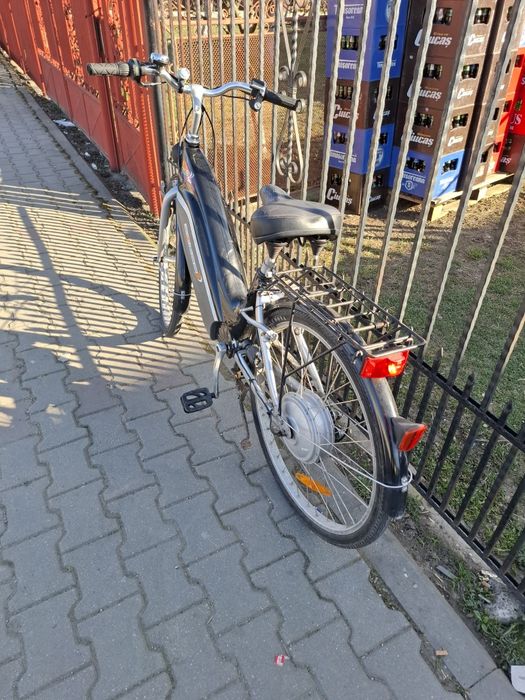 Vand bicicleta elextrica
