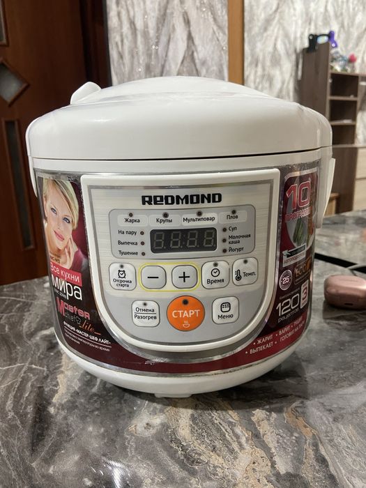 Мультиварка redmond RMC-M12