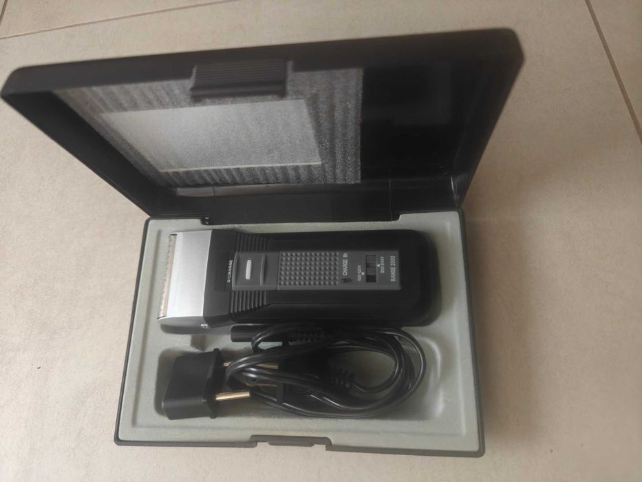 Нова Електрическа самобръсначка RANGE 2000