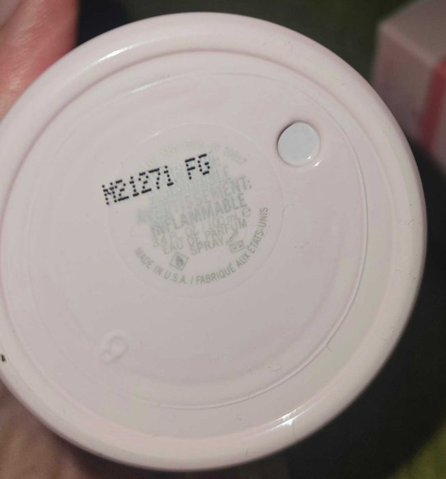 Парфюм Blush на Kenneth Cole