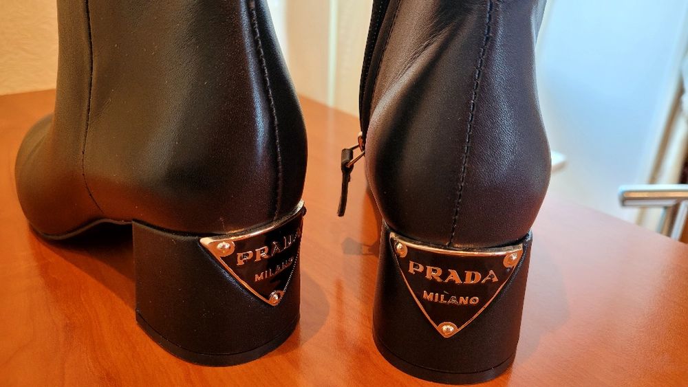 Продаю ботинки кожаные