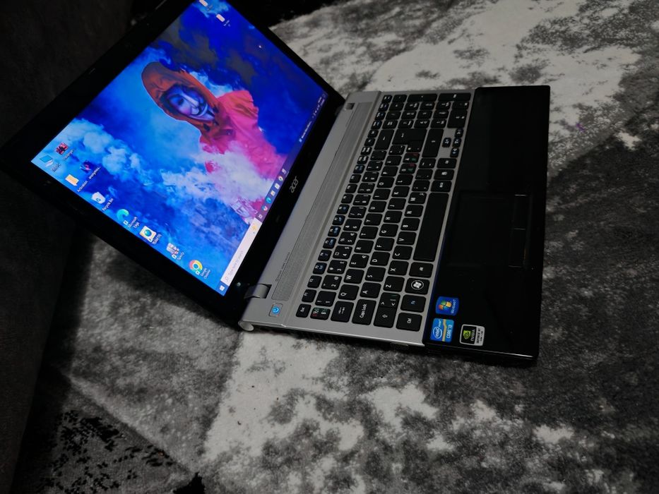 Acer Aspire V3-571G cu i5