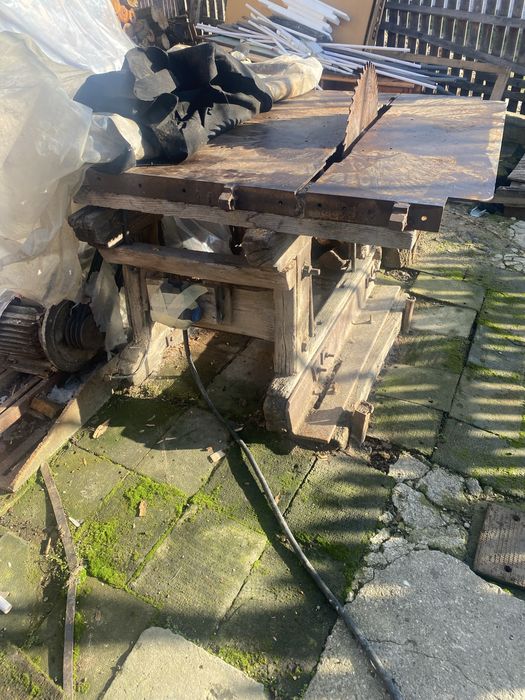 Vand abric si circular