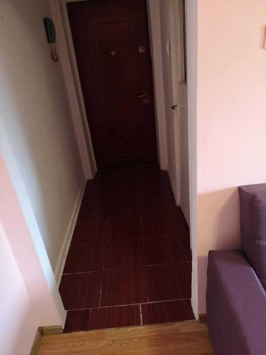 Apartament cu două camere de vânzare