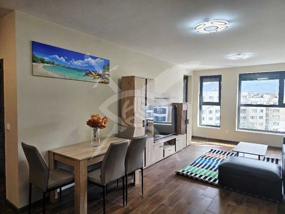 Дава се под наем Двустаен апартамент в София, Център - 79 кв.м за 947.58 € - Снимка #3