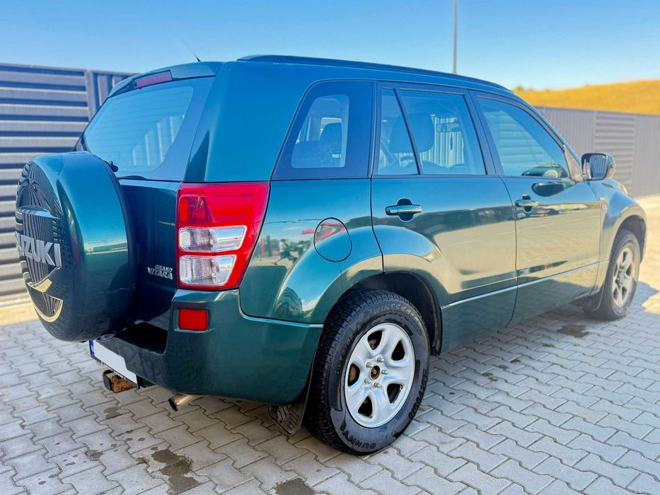 Vand Suzuki Grand Vitara 1.9 DDiS 4x4 | 2009 | 200.000 km |