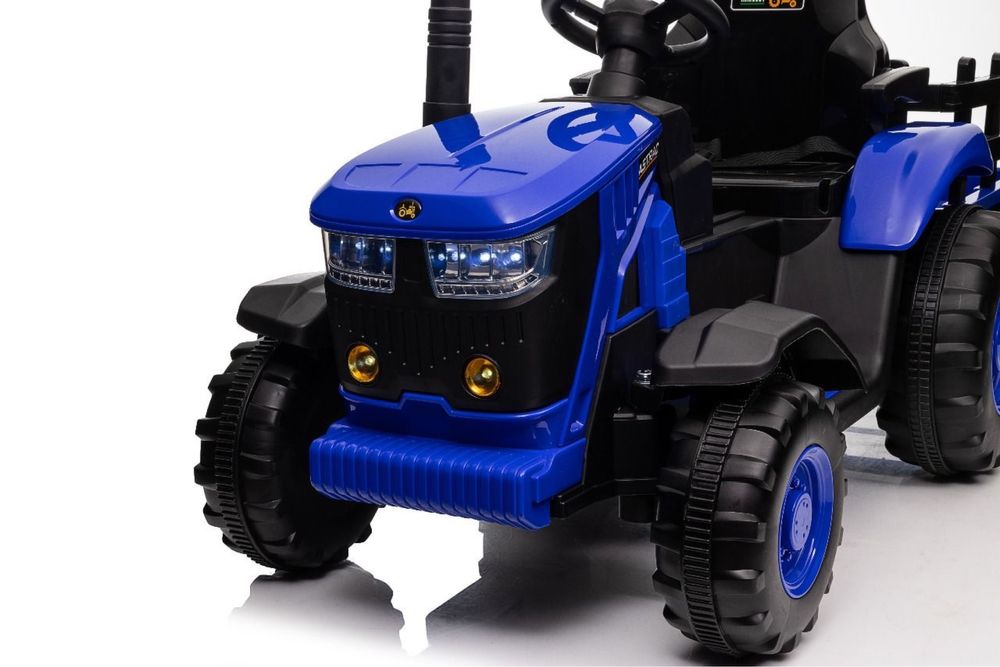 Детский электирический синий трактор