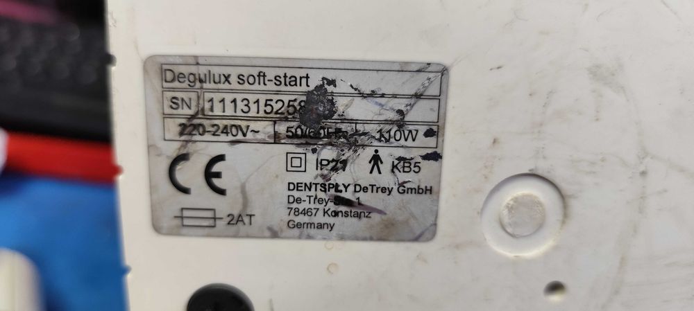 aparat de polimerizat stomatologic model DEGULUX SOFT START