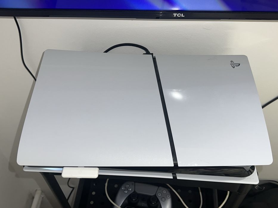 PS5 Slim Digital Edition, 1TB + Controller