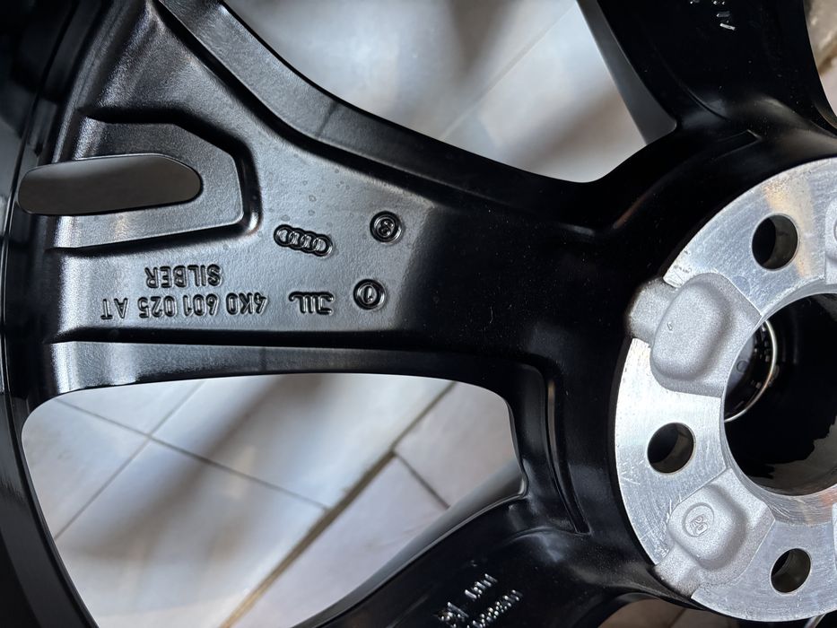 Jante Audi Sport RS6 RS7 C8 4K Q8 Performance Echipare Noua Iarna R22