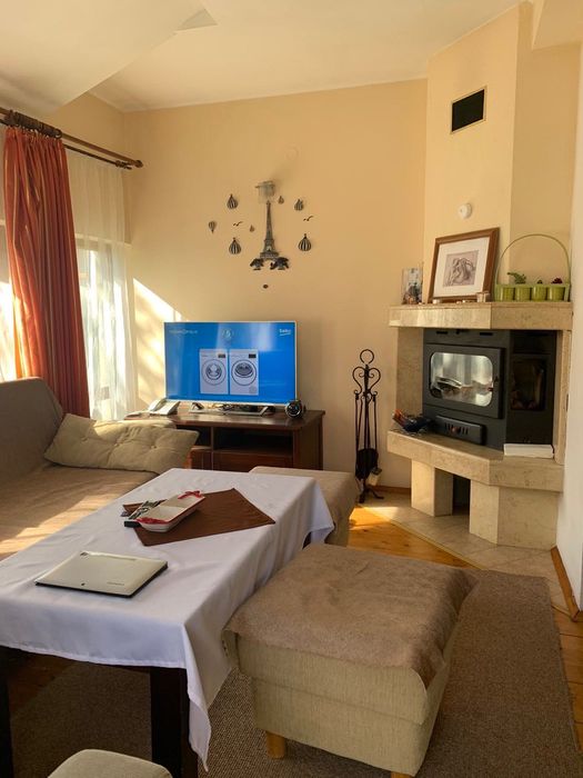 Дава се под наем Къща в Банско - 90 кв.м за 153 € - Снимка #1