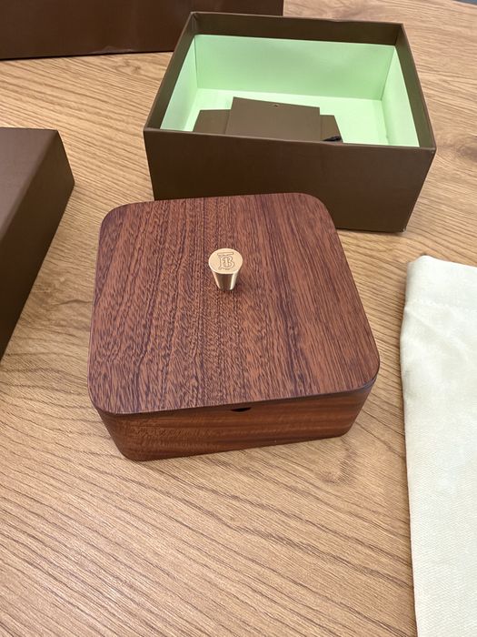 Burberry пепелник
