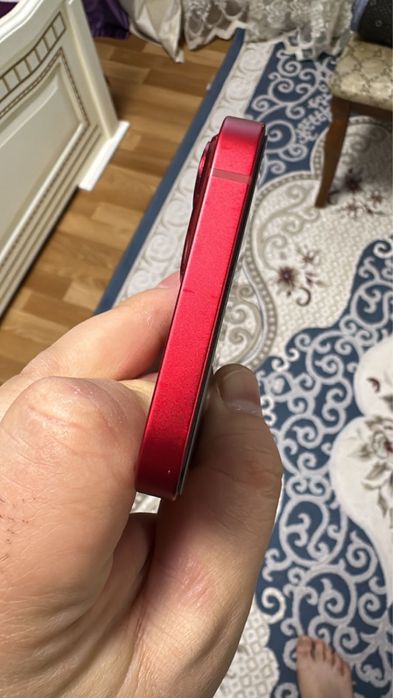 Продам айфон в хорошем состояние