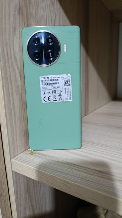 Телефон в хорошем состоянии 8\ 256