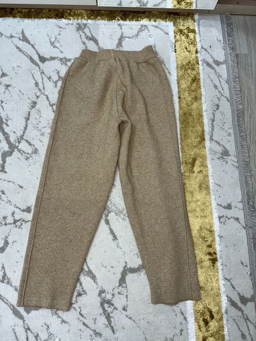 Теплые трикотажные брюки