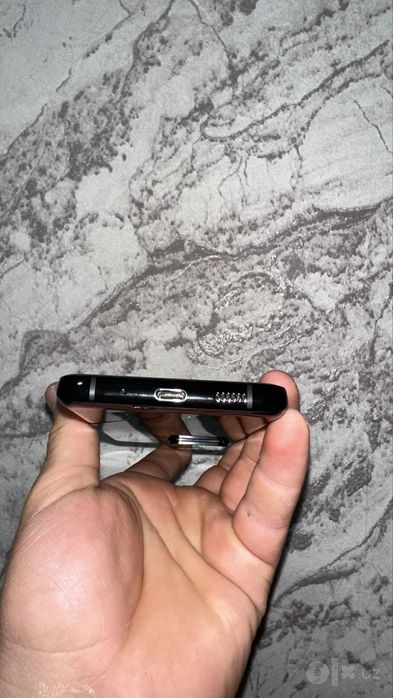 Samsung s20 ultra ,iphone 7sochna sotladi