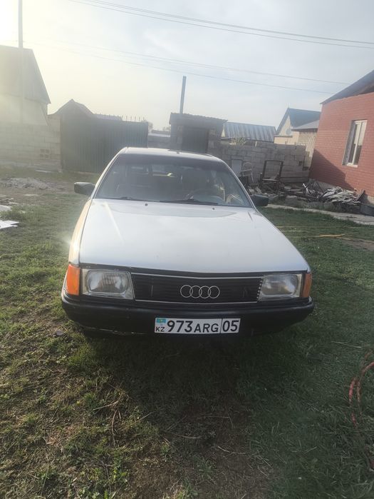 Ауди 100 старушка легенда трассы!