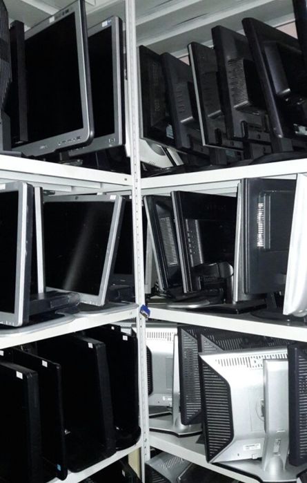 Продам мониторы от 15" до 22"