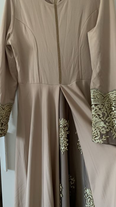 Продам платье в отличном состоянии