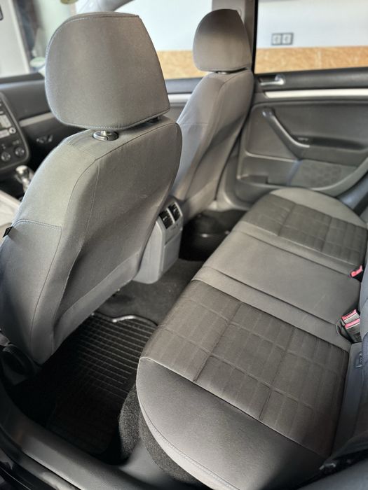 Volkswagen golf V