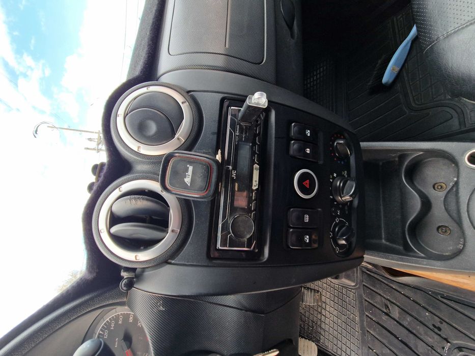 Продам Ларгус 7-ми мест