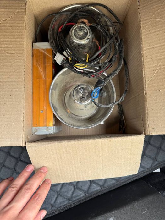 Sirena metal kalonka