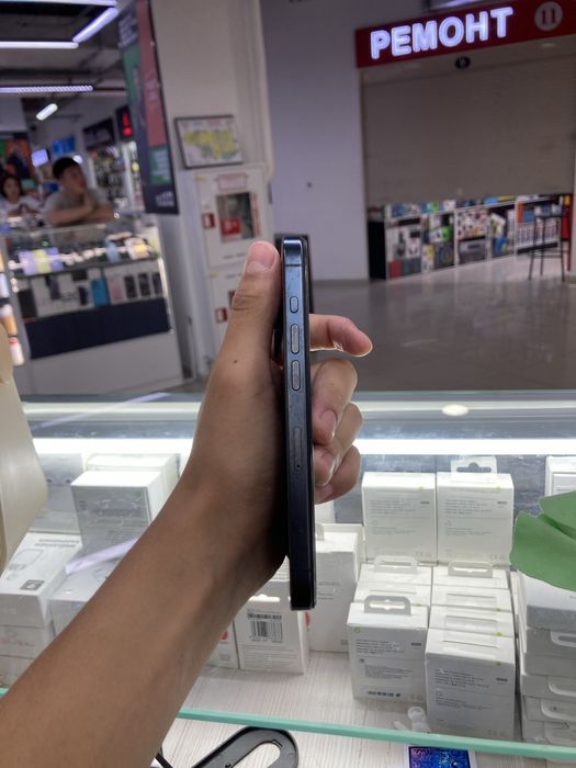 iPhone 15pro 128gb