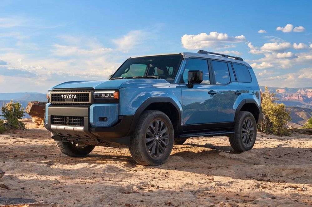 Toyota Prado Fj250 salon polik