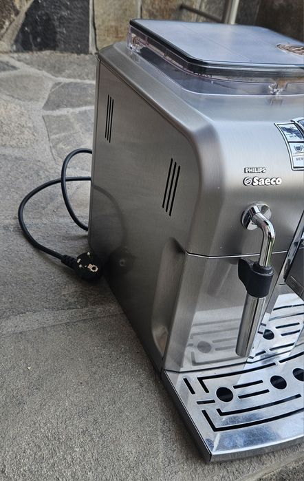 Кафеавтомат Saeco Syntia