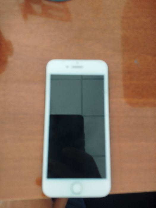 Iphone 7 sotiladi