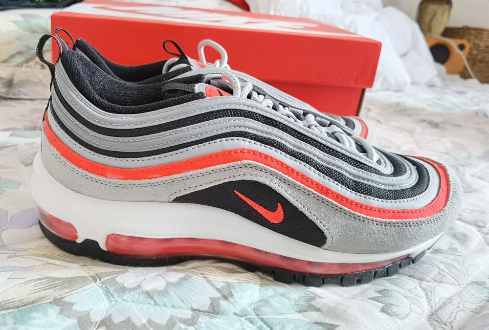 Нови! Nike Air Max 97 / сиво, червено,  черно