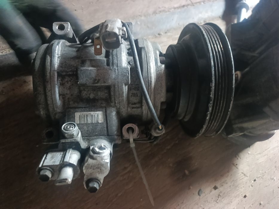 Компрессор кондиционера Toyota Corolla 2 EL55 5E-FE