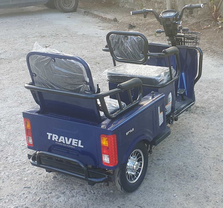 Карго електрическа триколка М12 модел червен