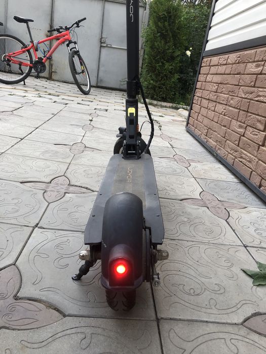 Элетросамокат joyor f1