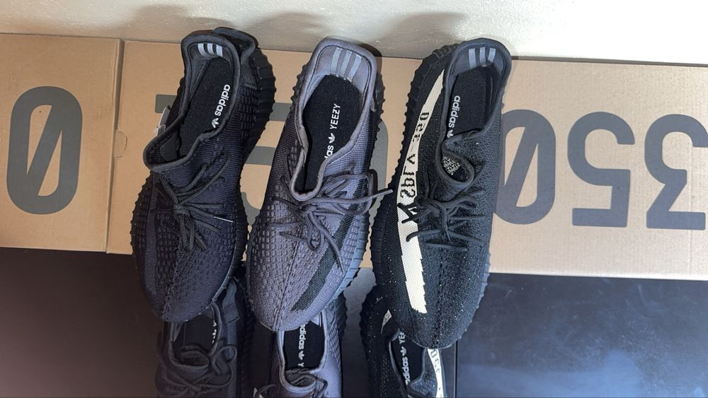 Adidasi Yeezy 350 negri gri negru cu alb