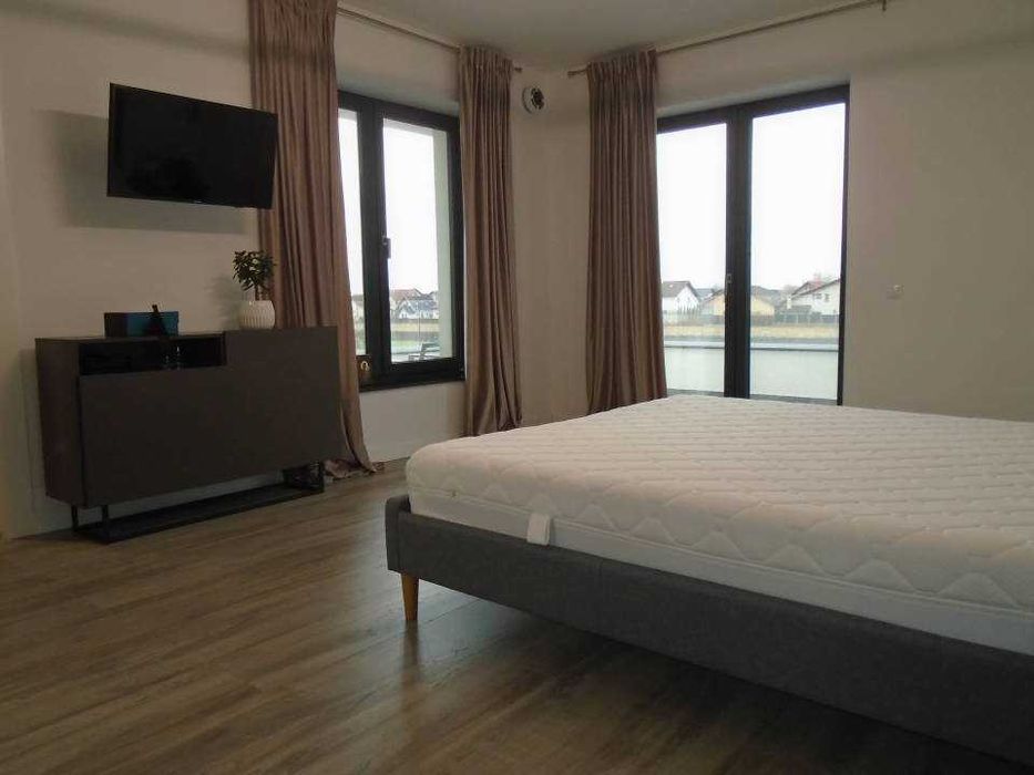 Vila de vanzare  situata in Brasov, zona Stupini