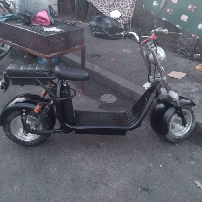 Scuter electric.