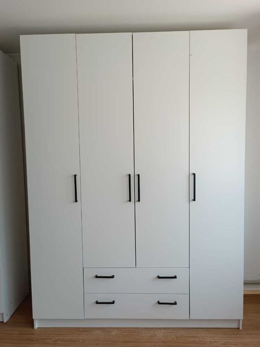 шкаф бесплатно !