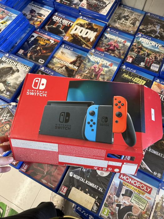 Nintendo Switch V2 Impecabil Cu Toate Accesoriile