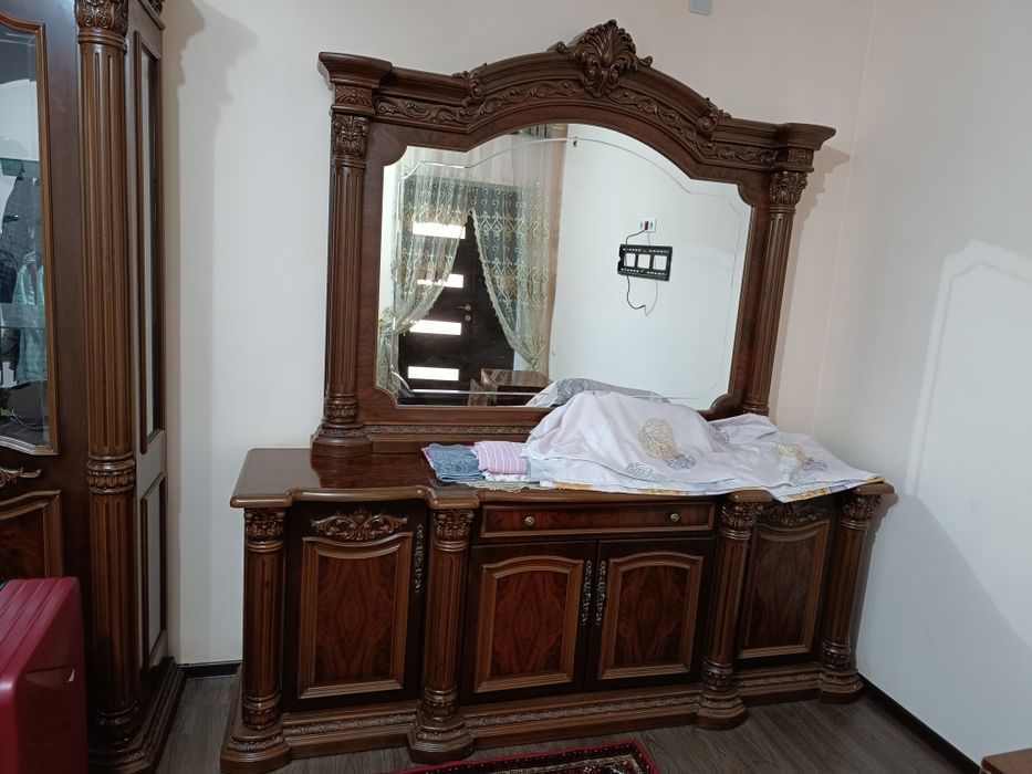 Продается гостивой мебель