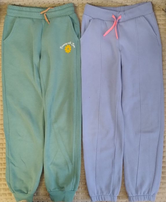 Pantaloni trening fete 7-8 ani