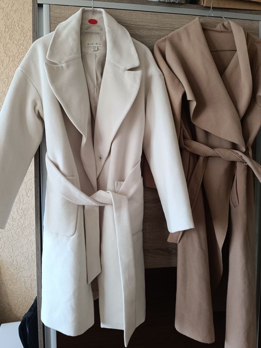 Дамско палто AMISU