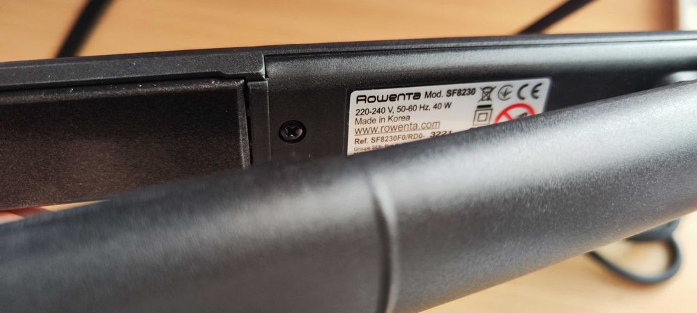 Преса за коса rowenta