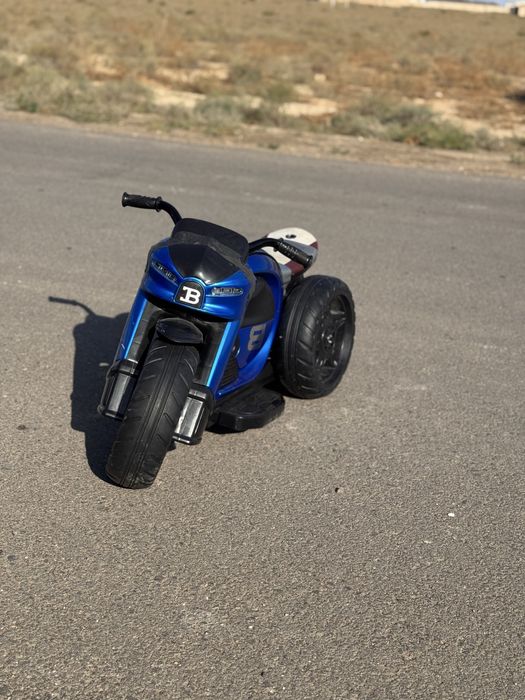 Детский машина мен мотоцикл сатылады.