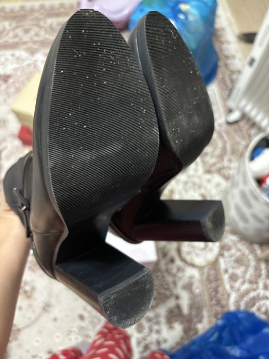 Продам ботиночки кожаные