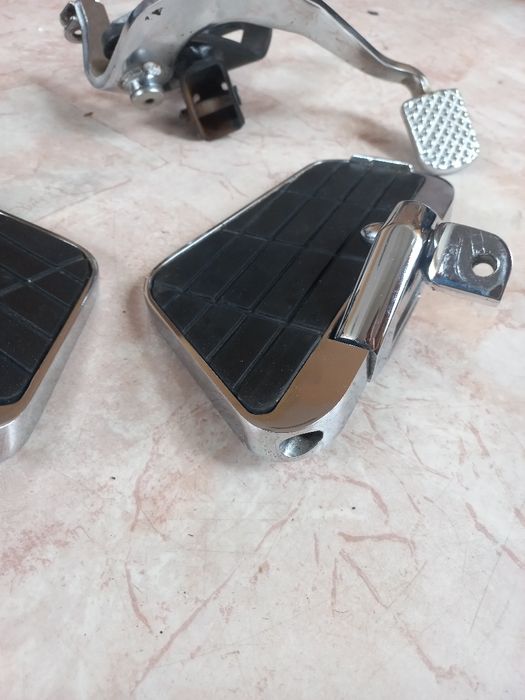 Yamaha XVS1100 Dragstar V-star Custom Платформи спирачен педал XVS650