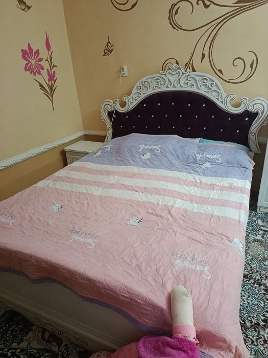 Mebel spalni garnitur kamplekt sotiladi srochni narxi yana kelishadi