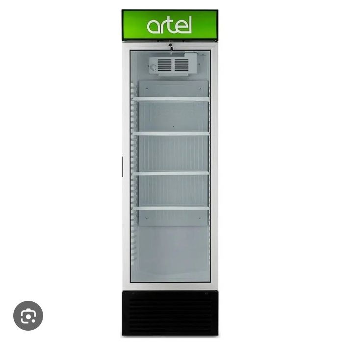 Ветрина холодильник